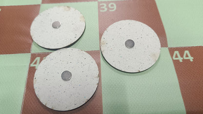 Dwustronna warcabnica magnet. z pionami 81 x 81cm