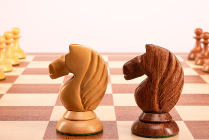 Figury szachowe Queen's Gambit 1957 akacja indyjska 3,75 cale