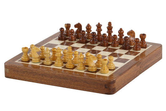 Szachy MAGNETYCZNE mini z intarsjowaną szachownicą 18 cm - uniwersalny prezent